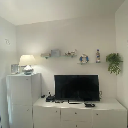 Apartment La Playa *